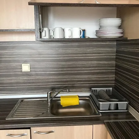 Apartment Lazur 5 Nadezhda